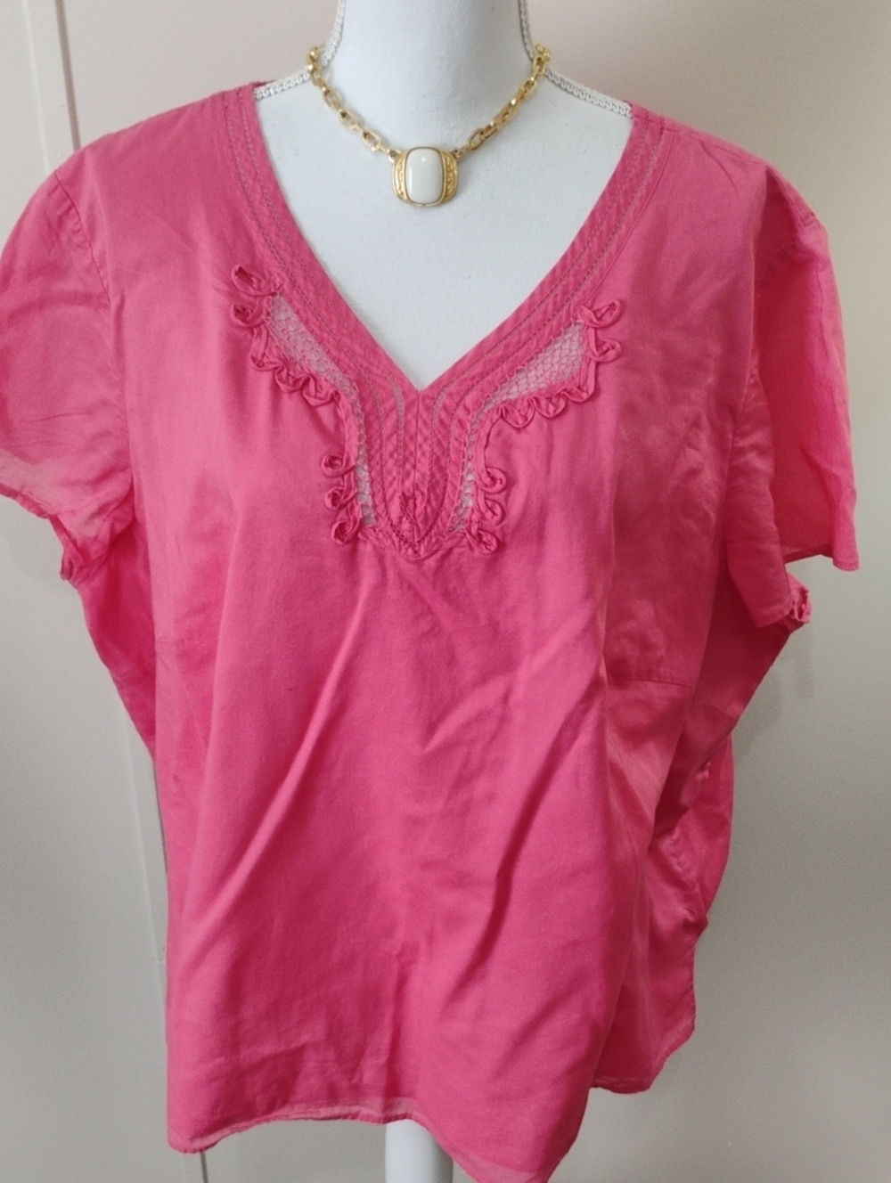 Talbots Hot Pink V-Neck Embroidered Tunic
